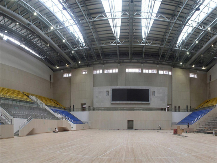 乌兰浩特葫芦岛体育委员会运动场