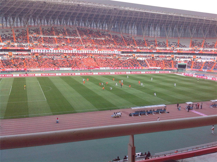 乌兰浩特体育场看台网架加工